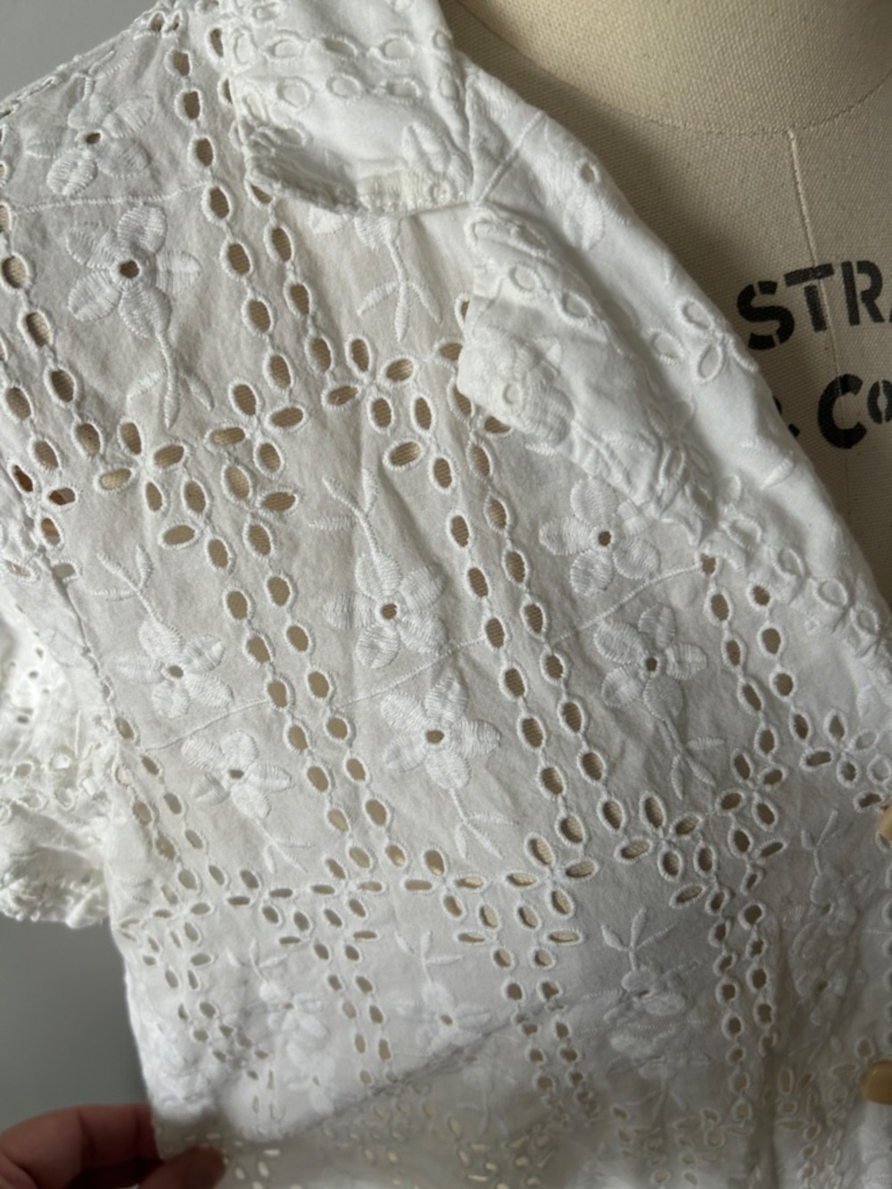 Madewell White Eyelet Button-Up Short Sleeve Blouse - Picture 3 of 5